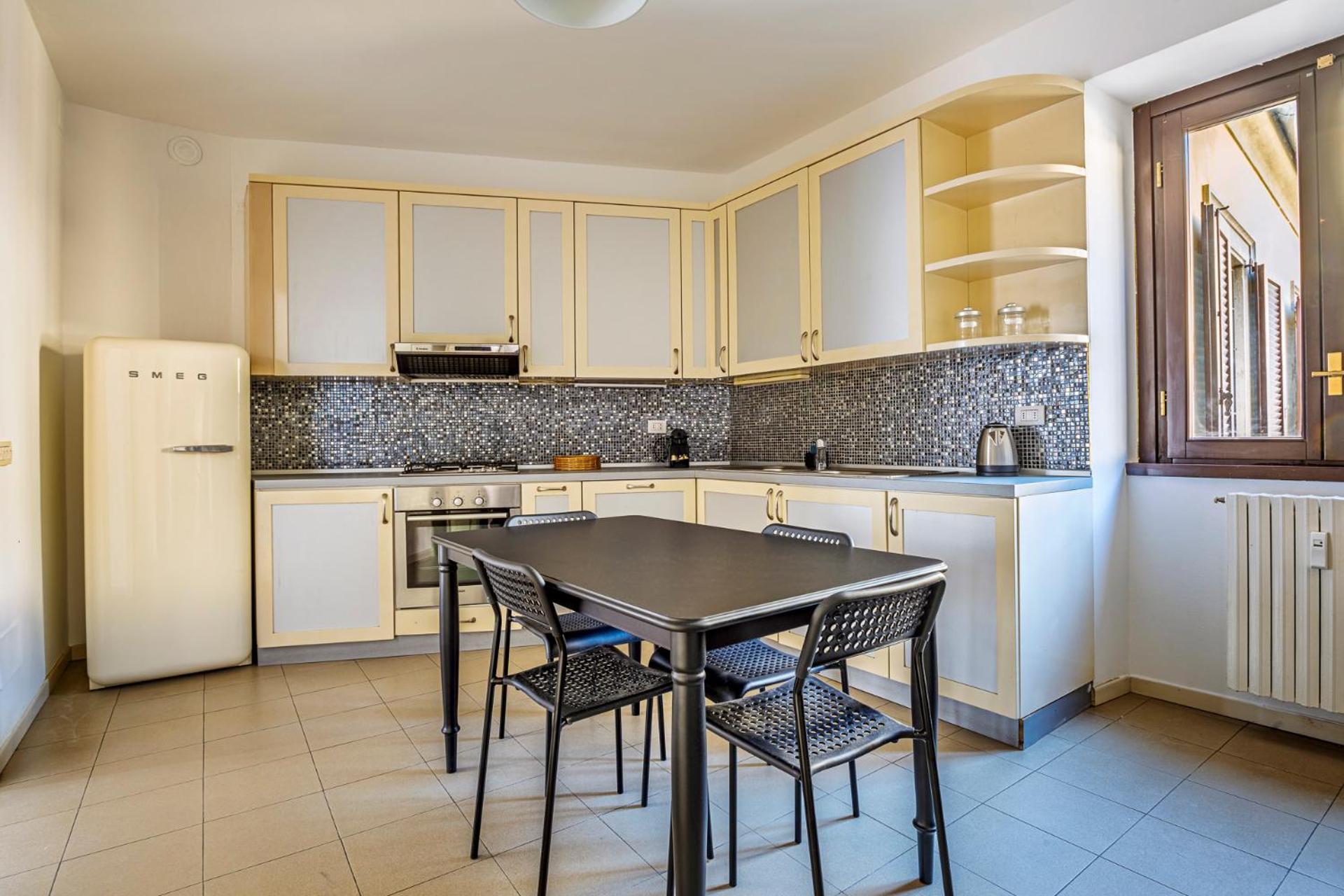 Elegant 2 Bedrooms Apartments Near Duomo มิลาน ภายนอก รูปภาพ