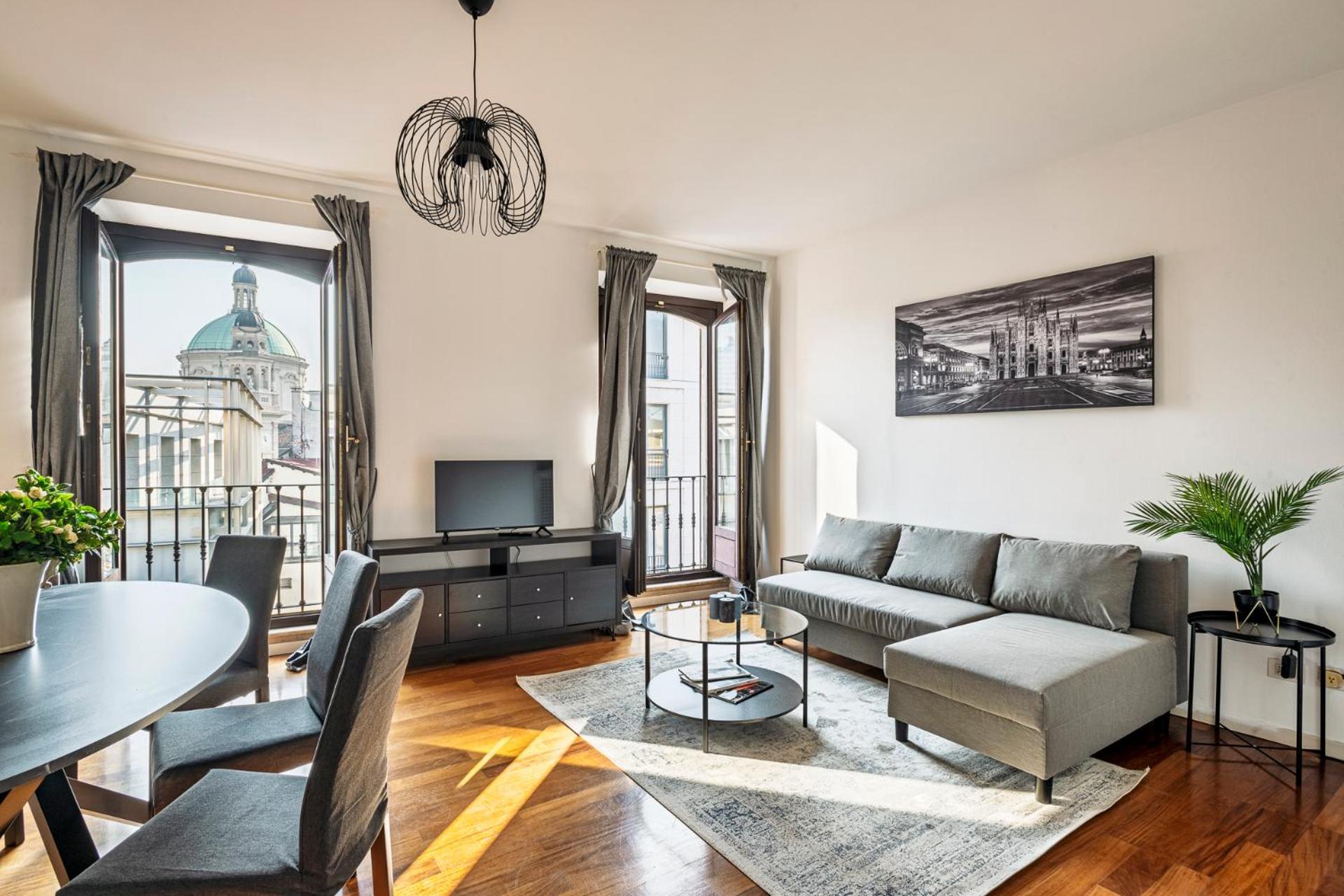 Elegant 2 Bedrooms Apartments Near Duomo มิลาน ภายนอก รูปภาพ