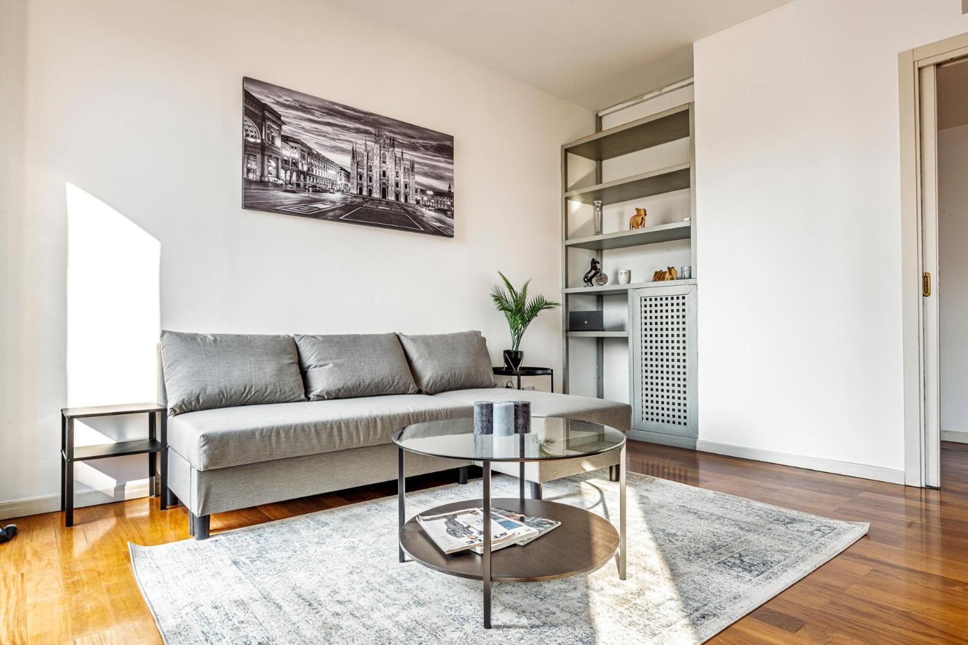 Elegant 2 Bedrooms Apartments Near Duomo มิลาน ภายนอก รูปภาพ