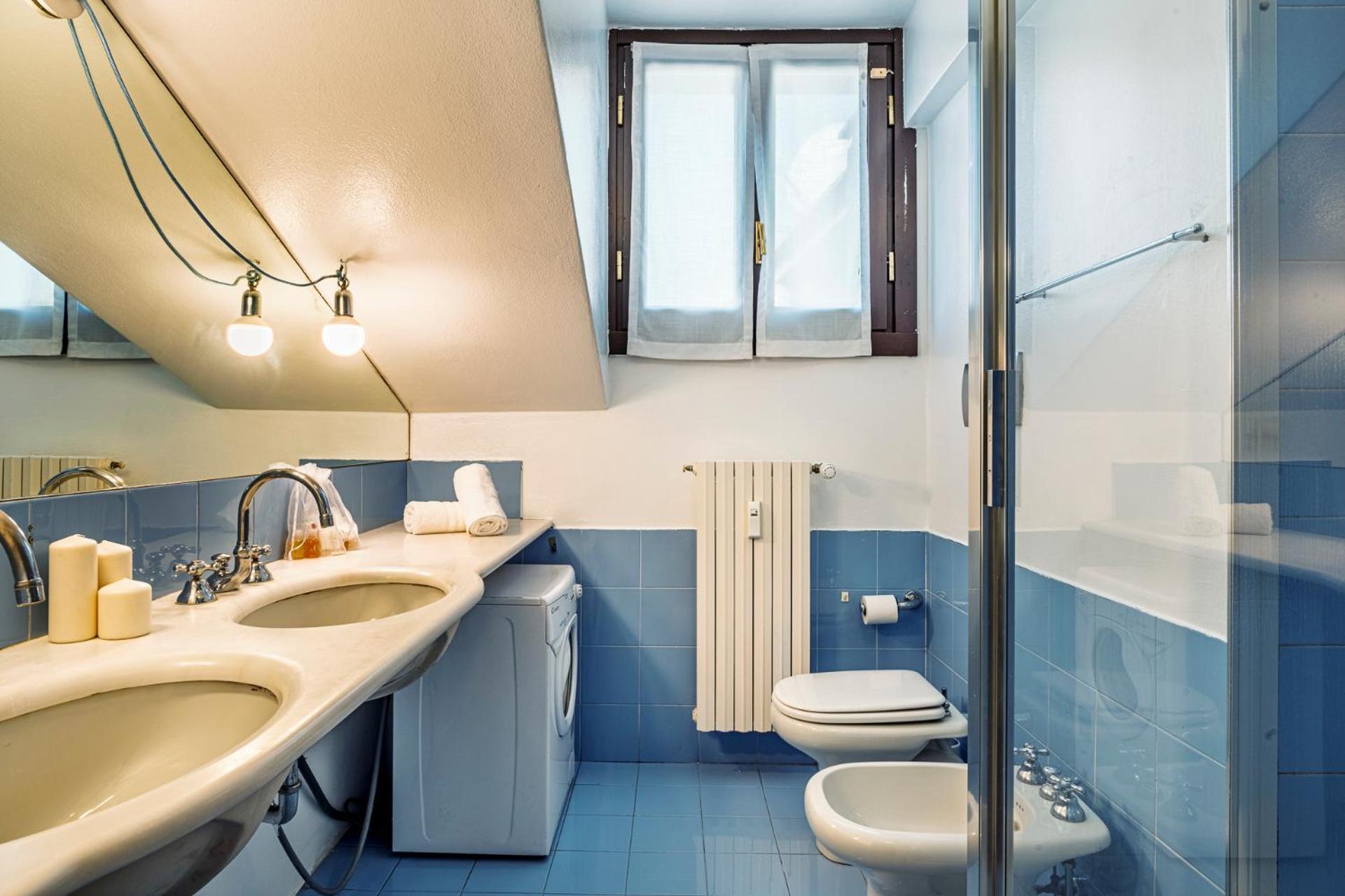 Elegant 2 Bedrooms Apartments Near Duomo มิลาน ภายนอก รูปภาพ