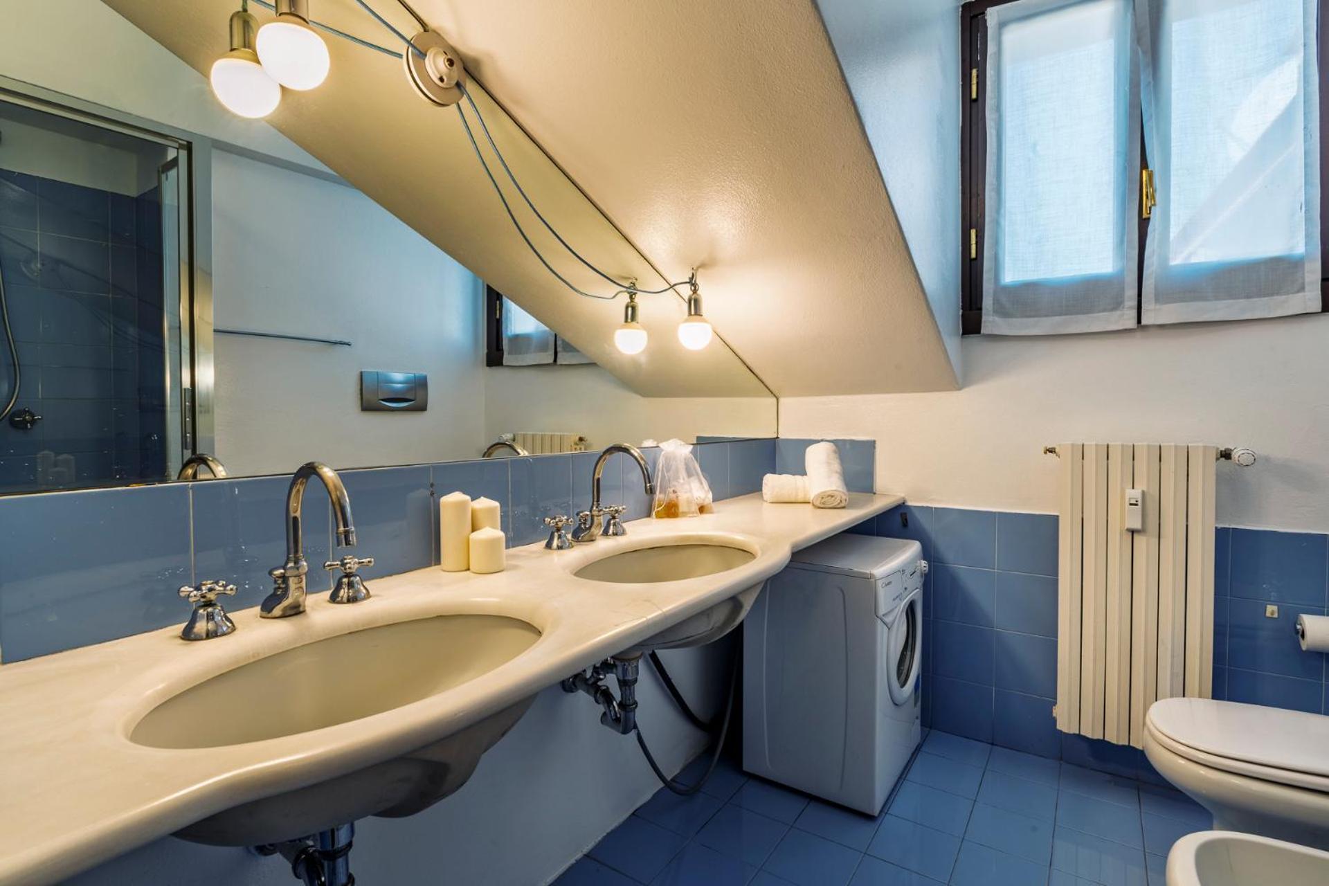 Elegant 2 Bedrooms Apartments Near Duomo มิลาน ภายนอก รูปภาพ