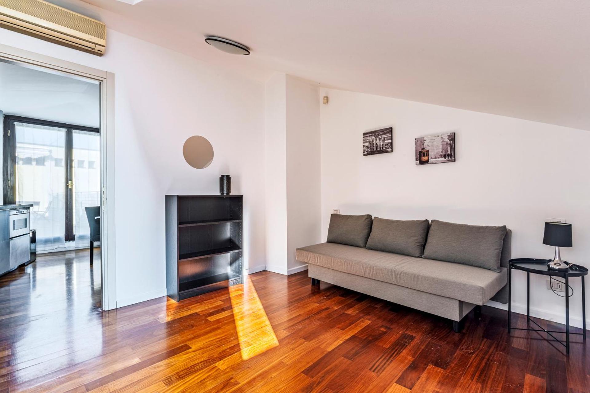 Elegant 2 Bedrooms Apartments Near Duomo มิลาน ภายนอก รูปภาพ